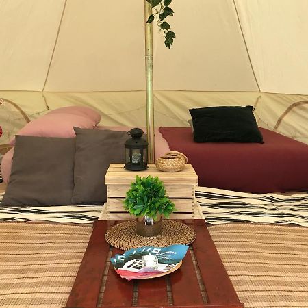 Glamping Kaki - Medium Bell Tent Singapura Luaran gambar